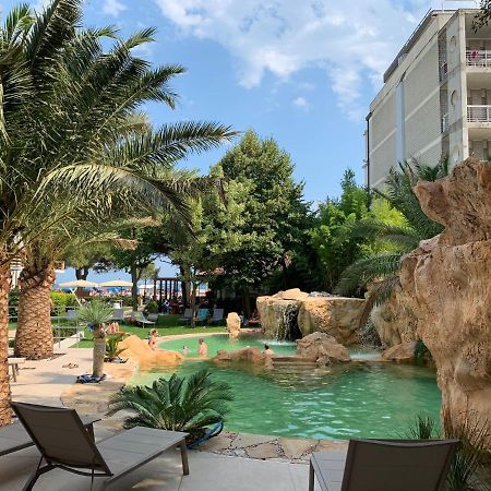 Hotel Capanna D'Oro Dependance Lignano Sabbiadoro Exterior foto