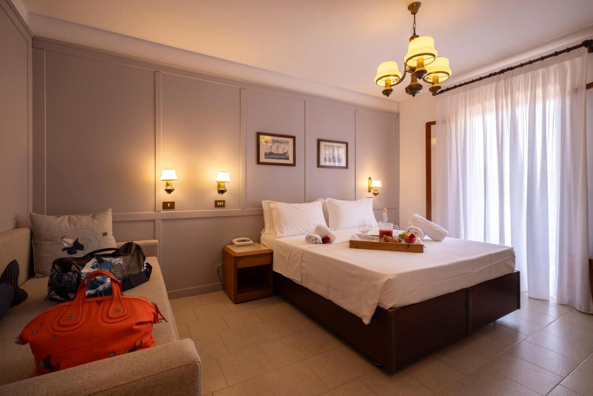 Hotel Capanna D'Oro Dependance Lignano Sabbiadoro Exterior foto